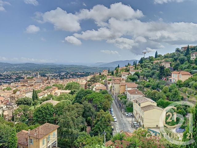 Appartement F2 à louer - 2 pièces - 53,77 m2 - Grasse - 06 - PROVENCE-ALPES-COTE-D-AZUR